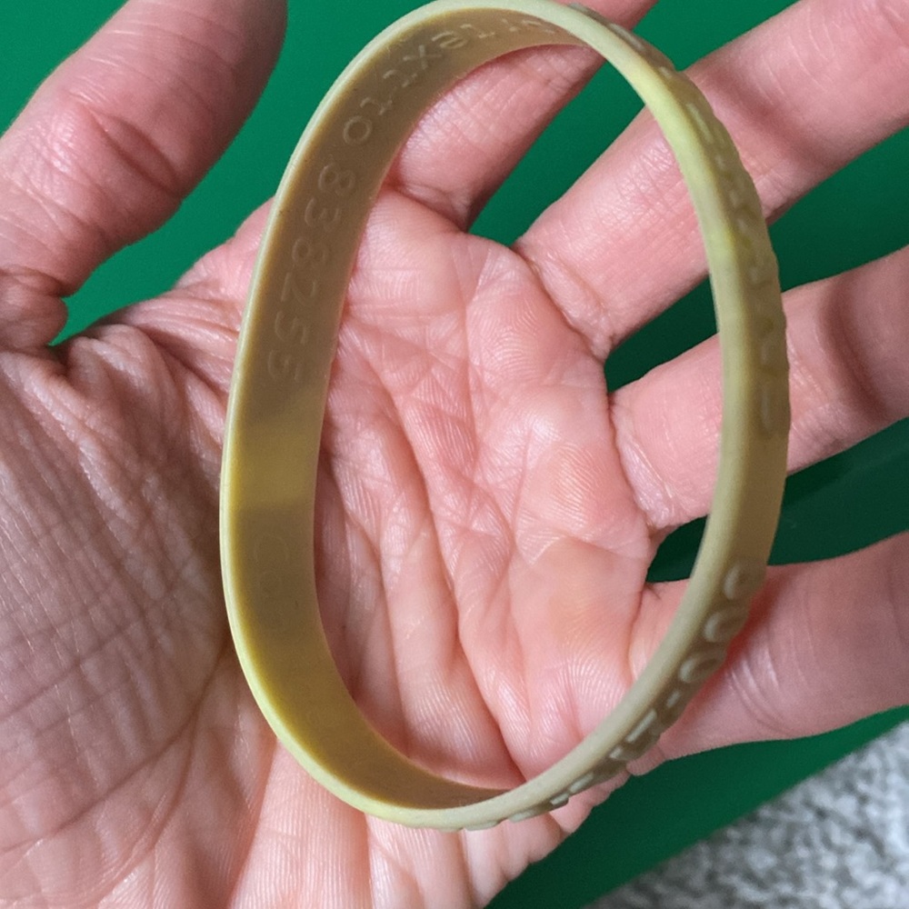 Army coyote tan “Support Our Veterans” silicone bracelet - Picture 6 of 10